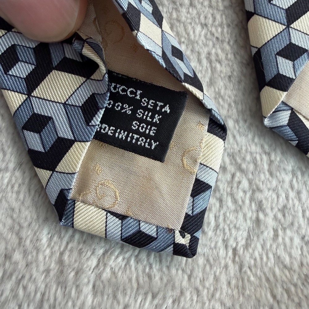 Vintage Gucci Silk‎ Tie Hexagon Geometric Made in Italy Monogram Designer NWOT - Picture 4 of 8